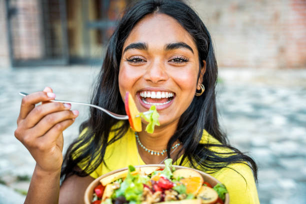 The Rise of Plant-Based and Vegan Diets: How They Support Weight Loss, Muscle Building, and Overall Health