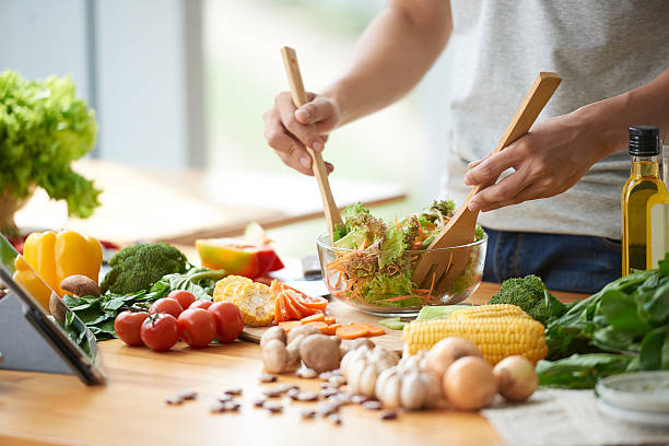 The Anti-Inflammatory Diet: Combat Chronic Diseases with Food